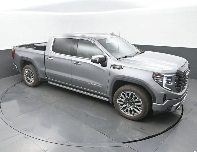 Used 2023 GMC Sierra 1500 Denali Ultimate AWD/4WD image 13