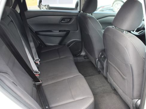 Used 2024 Nissan Rogue S FWD image 24