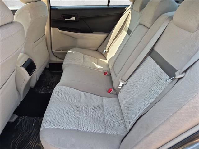 Used 2014 Toyota Camry LE FWD image 18