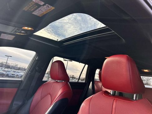 Used 2022 Toyota Highlander XSE image 24