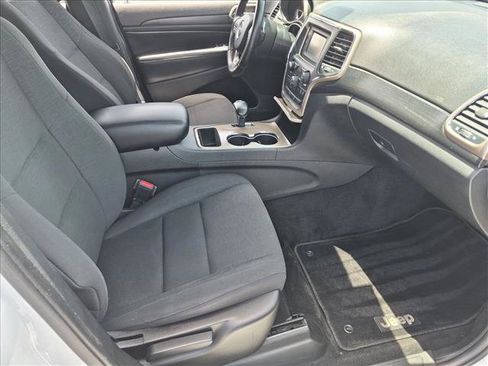 Used 2014 Jeep Grand Cherokee Laredo w/ Quick Order Package 23E RWD image 19