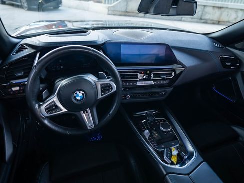 Used 2020 BMW Z4 M40i w/ Premium Package image 15