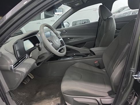 Used 2026 Hyundai Elantra Sport FWD image 10