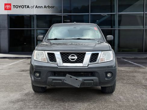Used 2013 Nissan Frontier SV w/ SV Value Truck Pkg image 10