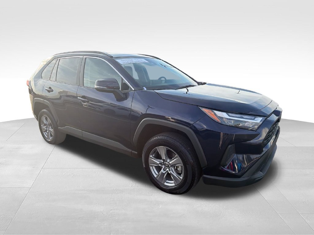Used 2025 Toyota RAV4 XLE w/ Convenience Package AWD/4WD image 8
