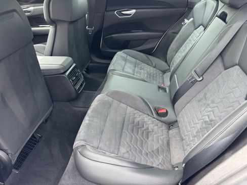 Used 2022 Audi e-tron GT Premium Plus w/ Performance Package AWD/4WD image 19