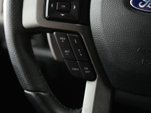 Used 2020 Ford F150 Raptor w/ Equipment Group 802A Luxury AWD/4WD image 14