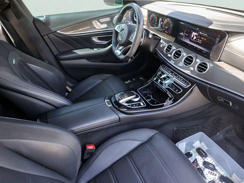 Used 2018 Mercedes-Benz E 43 AMG 4MATIC Sedan image 30