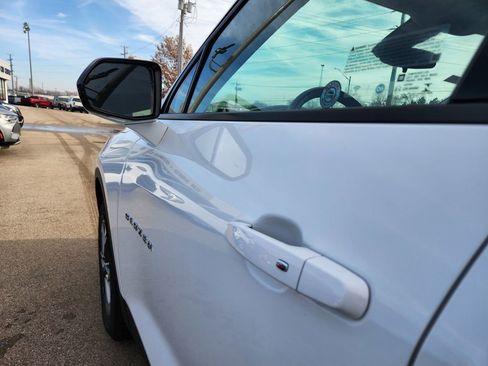 Used 2023 Chevrolet Blazer LT w/ Driver Confidence Package image 36