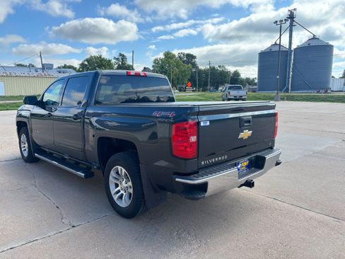 Used 2017 Chevrolet Silverado 1500 LT w/ All Star Edition AWD/4WD image 5