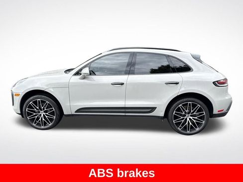 Used 2024 Porsche Macan AWD/4WD image 8