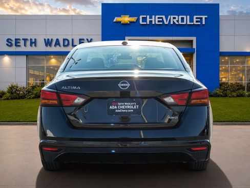 Used 2025 Nissan Altima 2.5 SV AWD/4WD image 60