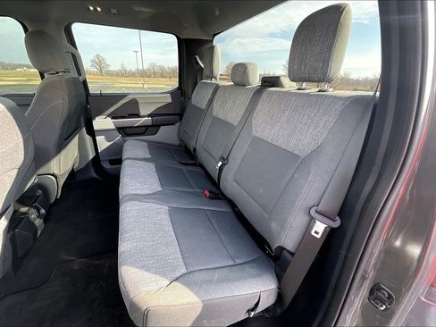 Used 2025 Ford F250 XLT w/ FX4 Off-Road Package image 16