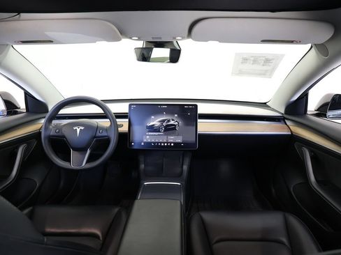 Used 2022 Tesla Model 3 Long Range AWD/4WD image 23