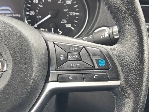 Used 2019 Nissan Rogue SL image 20