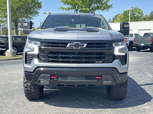 Used 2025 Chevrolet Silverado 1500 LT Trail Boss w/ LT Trail Boss Premium Package image 3