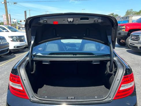 Used 2015 Mercedes-Benz C 250 Coupe image 18