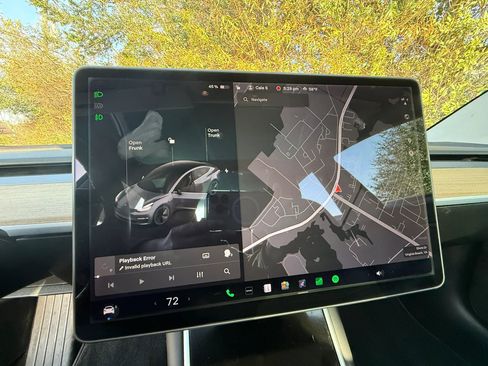 Used 2018 Tesla Model 3 Mid Range image 5
