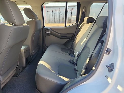 Used 2011 Nissan Xterra S w/ 4X4 Value Package image 11