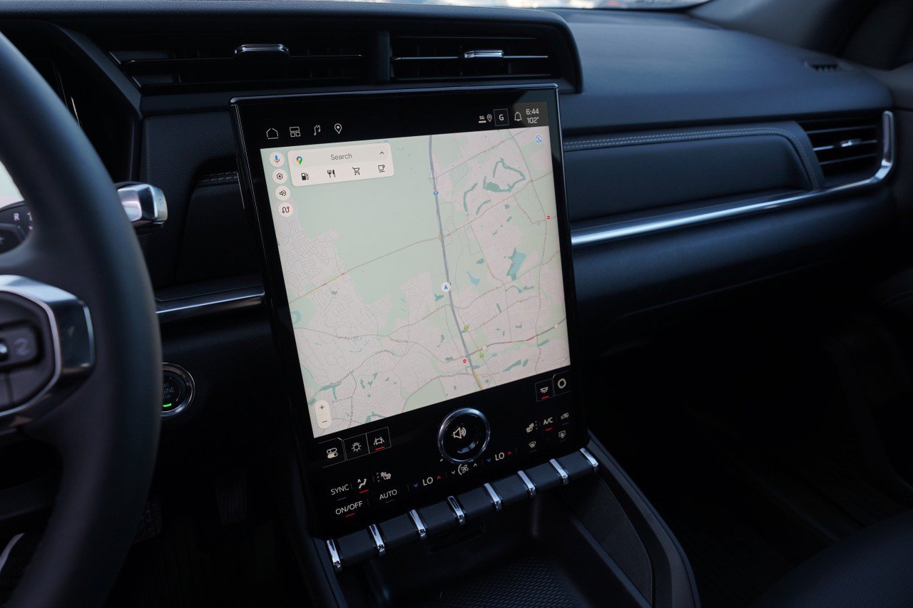New 2027 GMC Terrain Elevation w/ Elevation Premium Package FWD image 12
