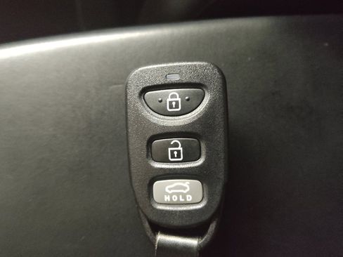 Used 2020 Hyundai Elantra SE w/ Cargo Package (C1) FWD image 32