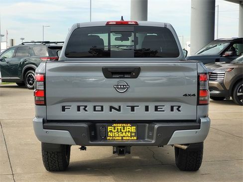 New 2026 Nissan Frontier SV w/ Tow Package image 5
