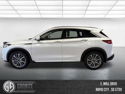 Used 2025 INFINITI QX50 Luxe AWD/4WD image 1