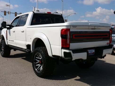 New 2026 Ford F250 Lariat w/ Black Appearance Package image 7