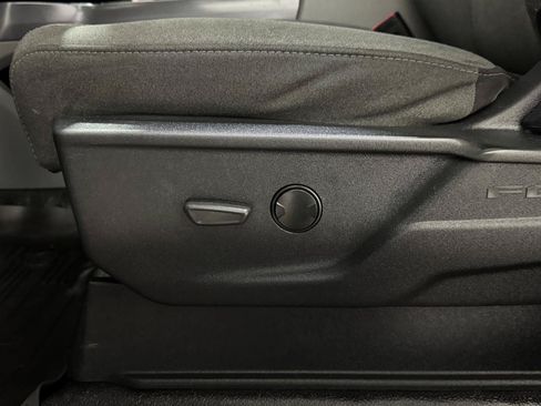 Used 2024 Ford F250 XLT AWD/4WD image 29