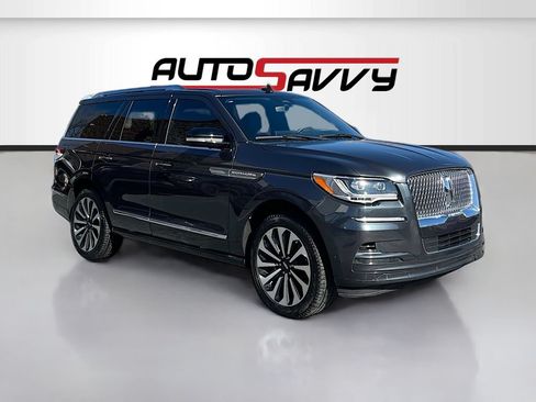 Used 2024 Lincoln Navigator Reserve AWD/4WD image 1
