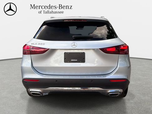 Used 2025 Mercedes-Benz GLA 250 image 6