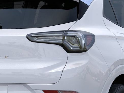 New 2026 Buick Encore GX Avenir w/ Avenir Technology Package AWD/4WD image 11