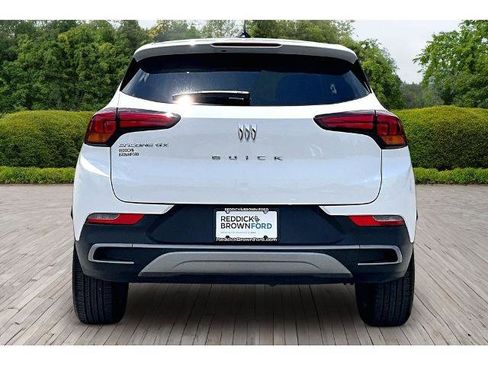 Used 2025 Buick Encore GX Preferred FWD image 5