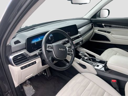 Used 2024 Kia Telluride SX Prestige AWD/4WD image 9