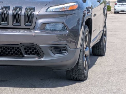Used 2016 Jeep Cherokee Sport w/ Cold Weather Group AWD/4WD image 14