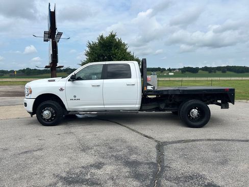 Used 2022 RAM 3500 Big Horn w/ Max Tow Package AWD/4WD image 8