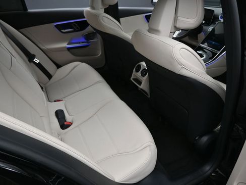 Used 2025 Mercedes-Benz C 300 4MATIC Sedan w/ Exclusive Trim Package image 32