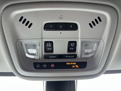 Used 2020 Chevrolet Traverse Premier w/ Redline Edition image 46