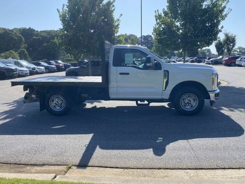 Used 2024 Ford F250 XL w/ XL Chrome Package RWD image 2
