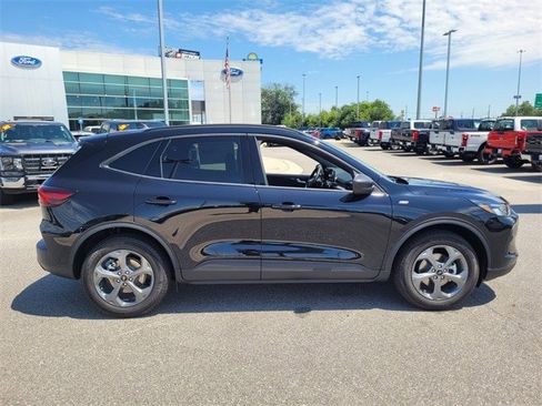 New 2025 Ford Escape ST-Line w/ Equipment Group 301A image 43