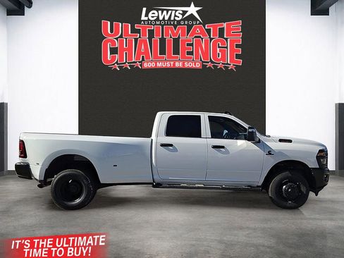 New 2026 RAM 3500 Tradesman image 5