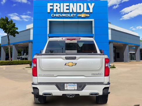 Used 2023 Chevrolet Silverado 1500 High Country image 6