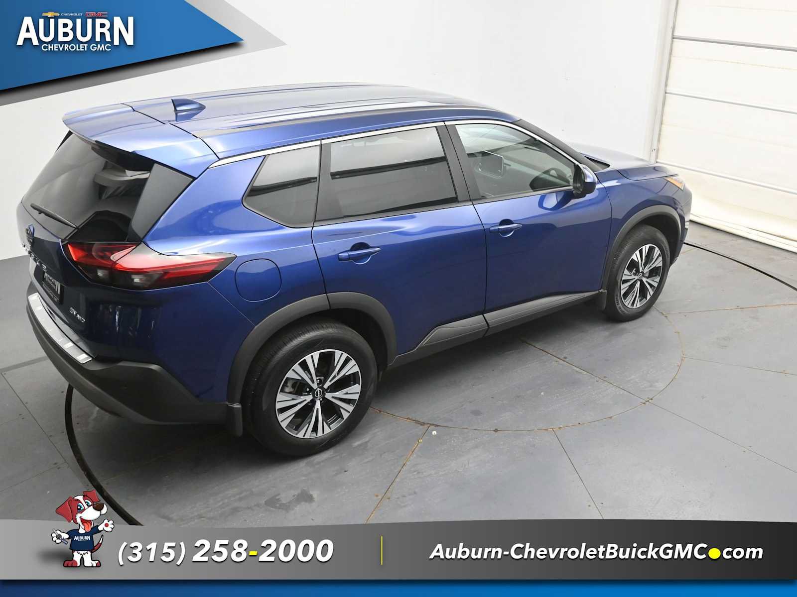 Used 2023 Nissan Rogue SV AWD/4WD image 34