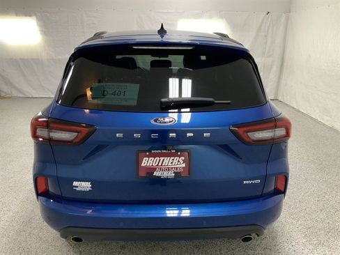 Used 2023 Ford Escape ST-Line Select w/ Tech Pack #2 AWD/4WD image 6