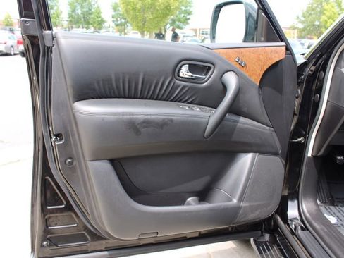 Used 2023 Nissan Armada SL image 20