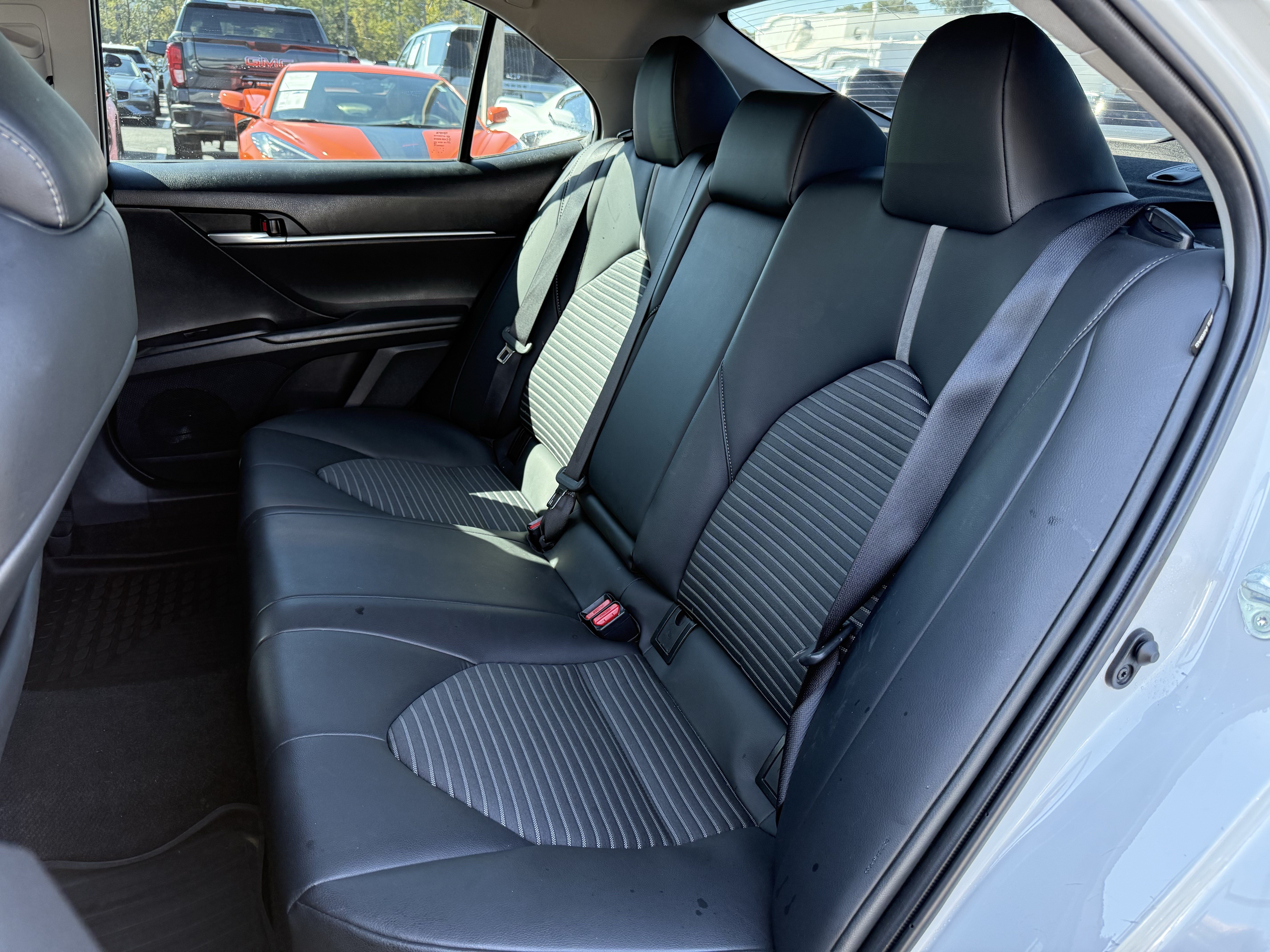 Used 2024 Toyota Camry SE FWD image 31