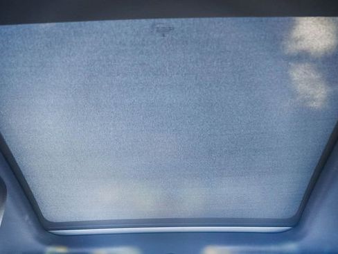 Used 2023 Porsche Macan image 16