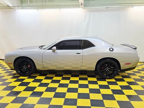 Used 2017 Dodge Challenger SXT w/ Blacktop Package image 6