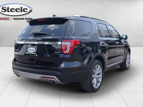 Used 2017 Ford Explorer Limited AWD/4WD image 5