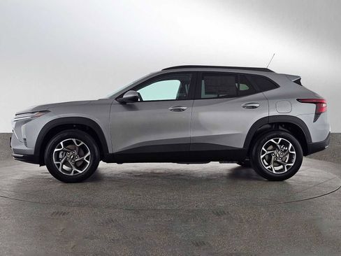 New 2026 Chevrolet Trax LT w/ Driver Confidence Package image 6